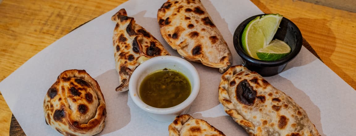 Combo 6 emapanadas to choice