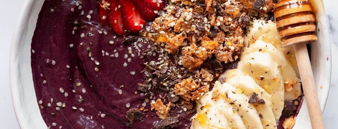 Acai bowl