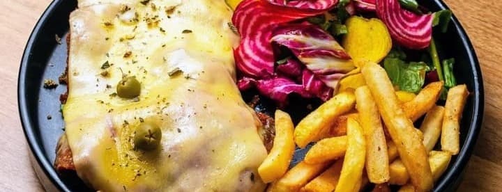 Milanesa a la napolitana