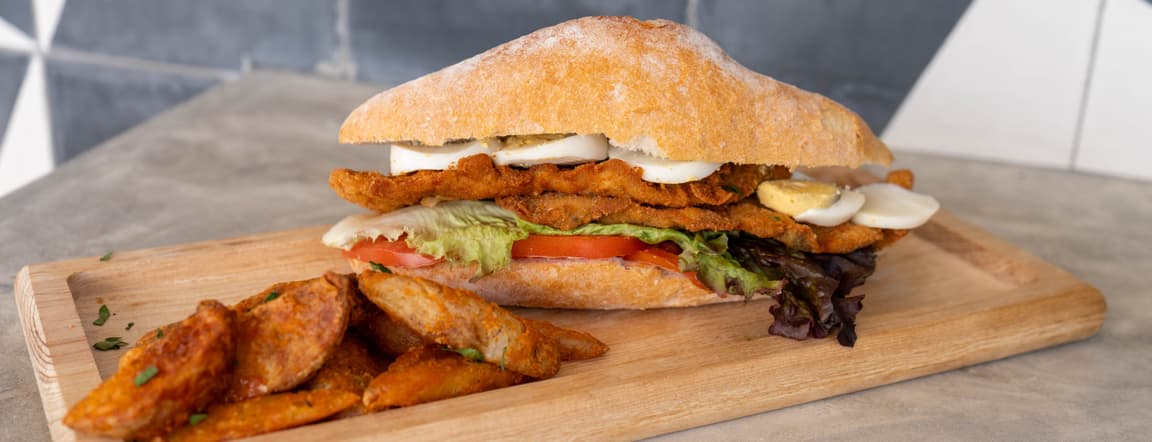 Milanesa sandwich