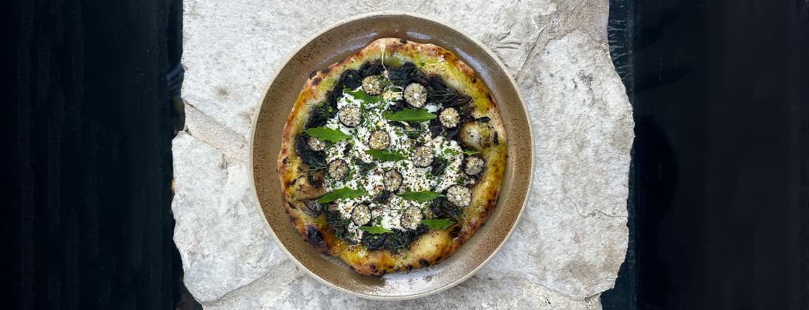 Huitlacoche pizza