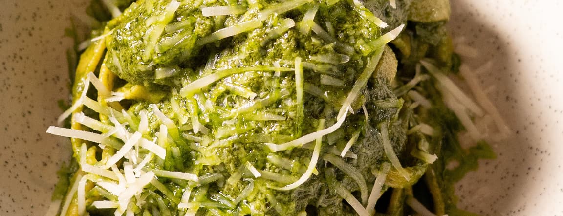 Tagliatelle al pesto de albahaca