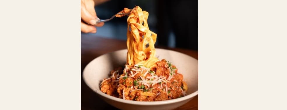 Tagliatelle a la boloñesa