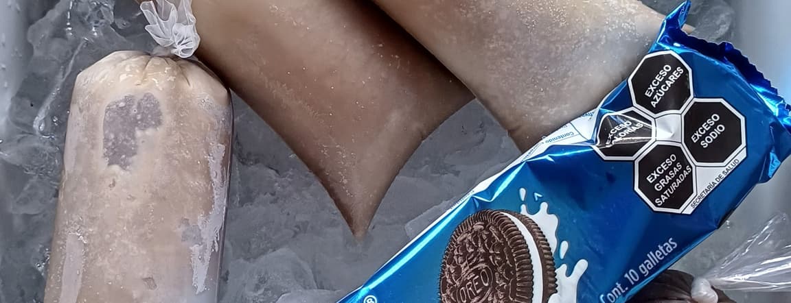 Oreo cookie pens