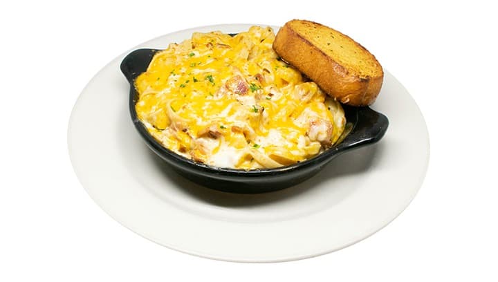 Niagara chicken pasta (media orden)