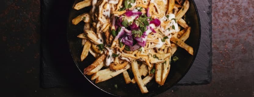 Chicken shawarma fries