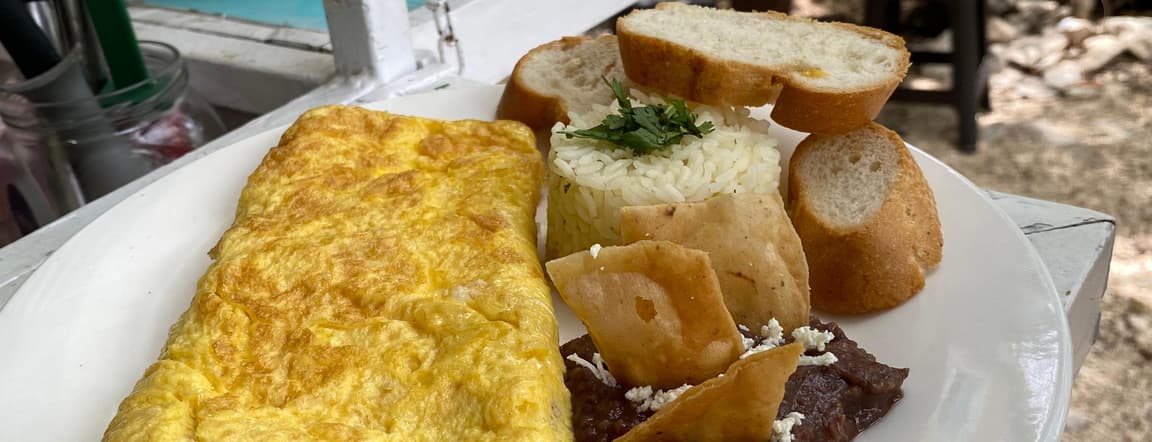 Ham & cheese omelette