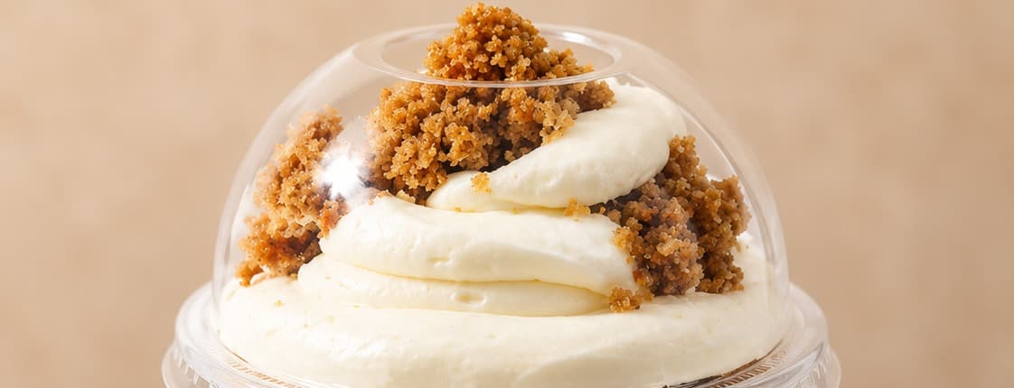 Classic carrot cake cup