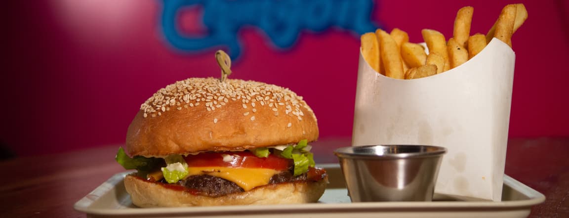 2 Classic burgers