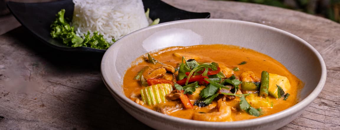 Gaeng dang vegetables