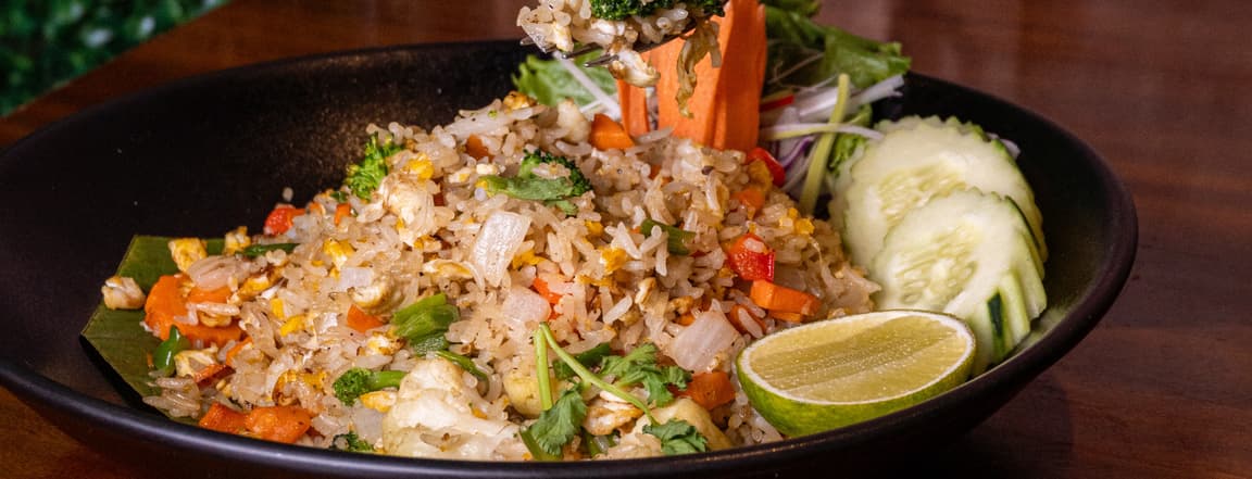 Khaw pad vegetables