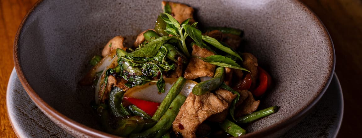 Phad Ka Prow chicken