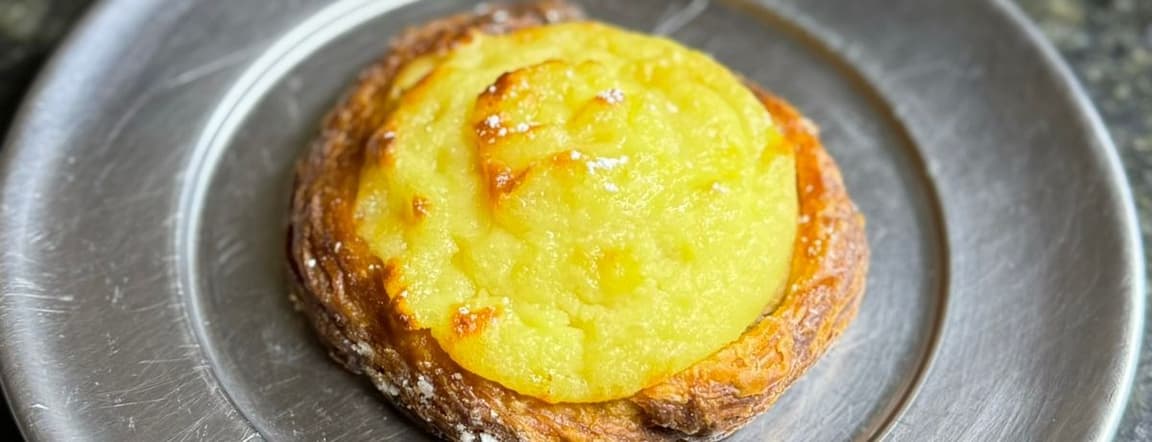 Margarita with custard cream