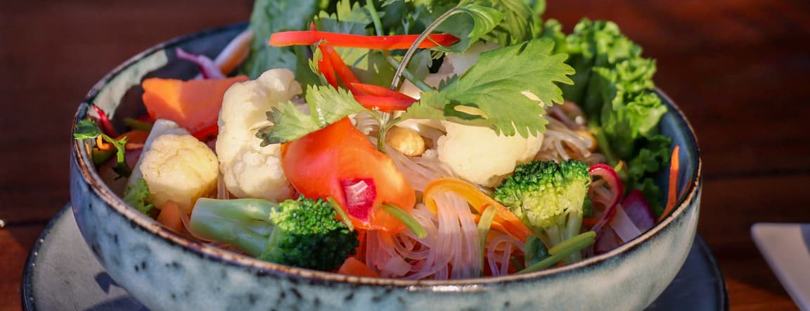 Yum woon sen