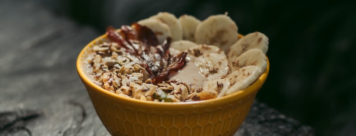 Smoothie bowl: cairo