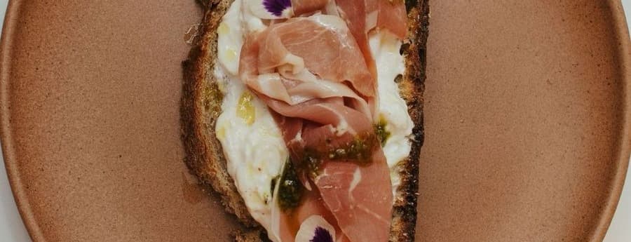Burrata toast