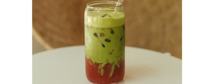 Strawberry matcha