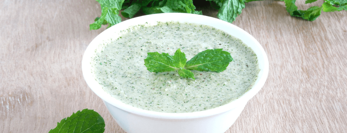 Mint and yogurt chutney (2oz)