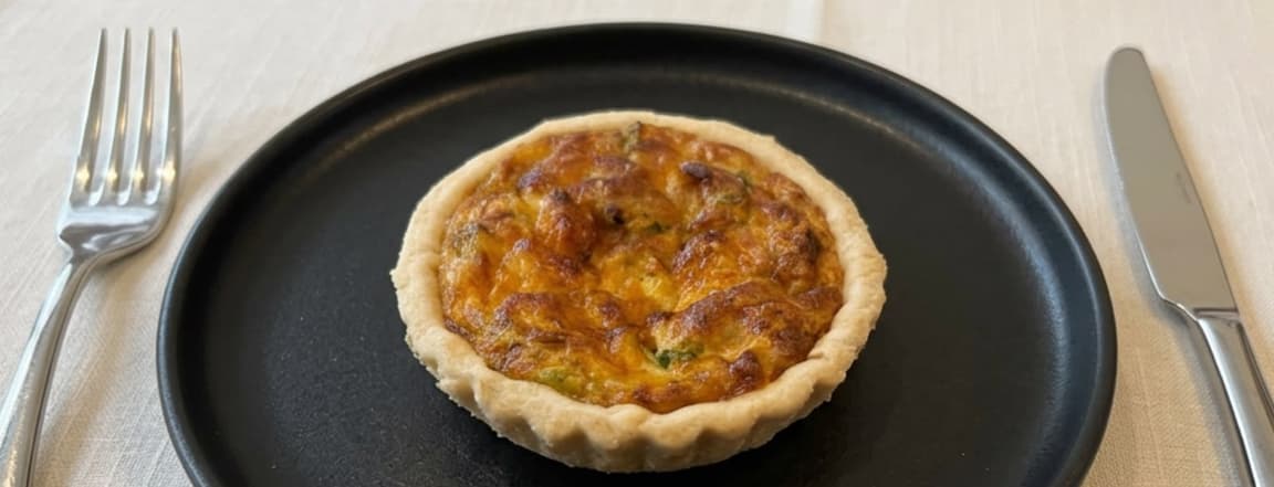 Pie crust with vegetables