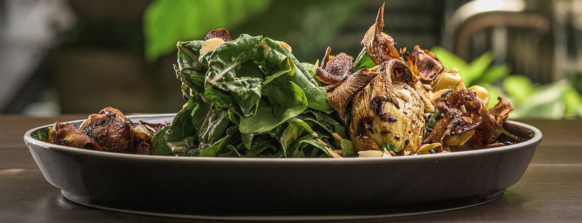 Crunching artichoke salad