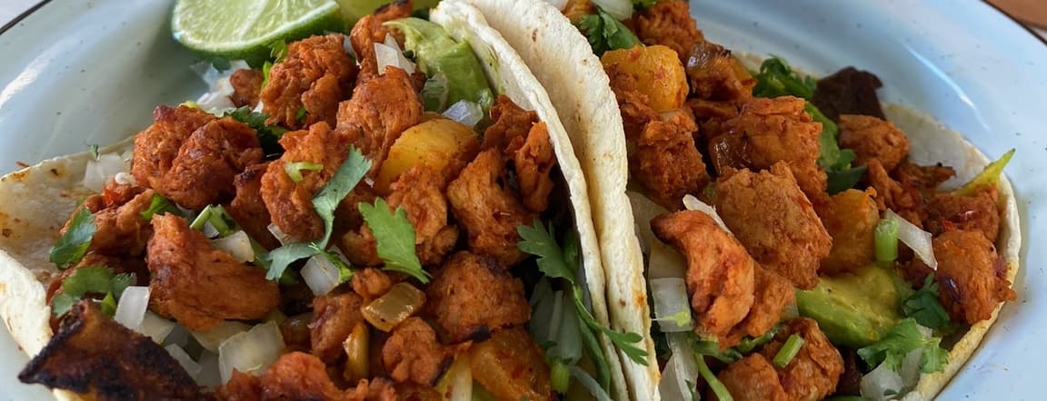 Two tacos al pastor a la mayan riviera: savory-sustainable style