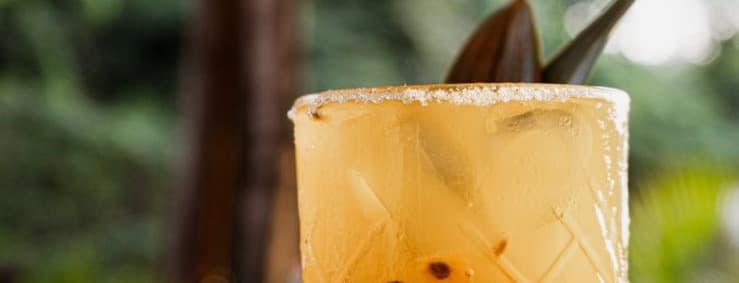 Passion fruit water