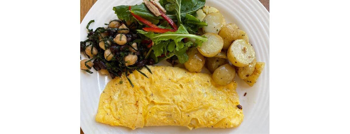 The spinach and goat cheese omelette