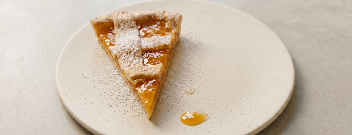 🍰 Artisanal italian crostata - apricot & our weekly edition