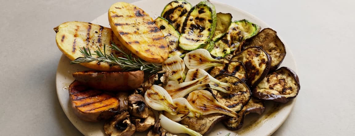 🍃 Pristine organic grilled vegetable platter - farm-to-table