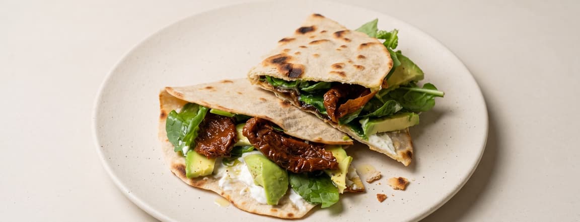 🇮🇹 Piadina la capri - aguacate & queso crema