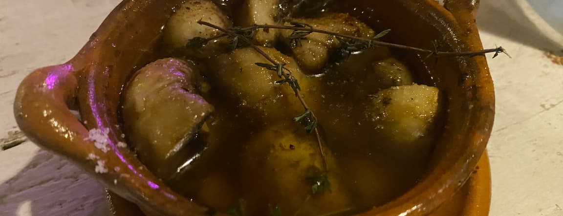 Garlic mushrooms