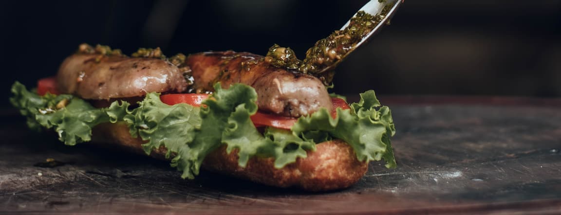 Sandwich choripan (pork sausage)