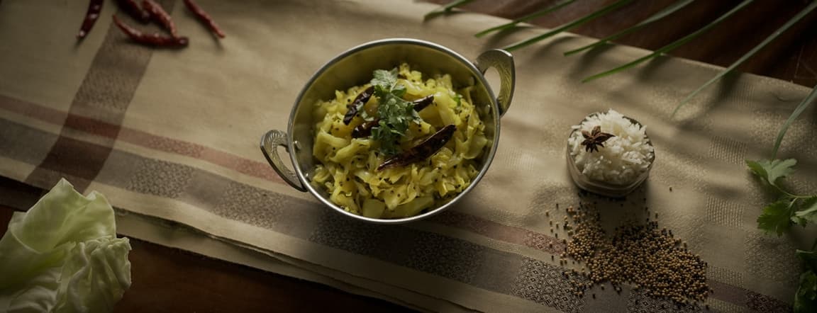 Cabbage poriyal