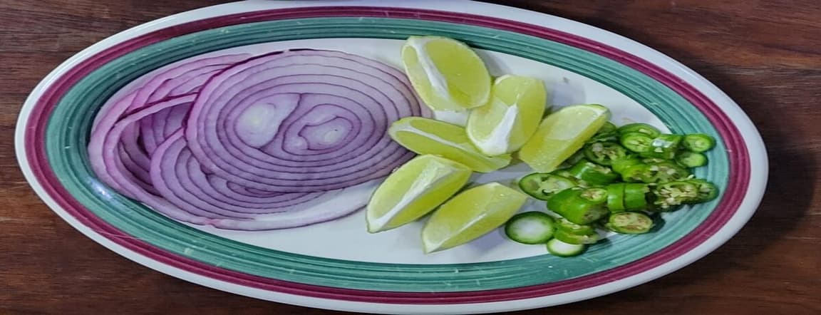 Chili & onions