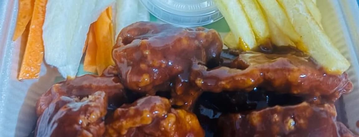 Willy Wings Willy Wings
