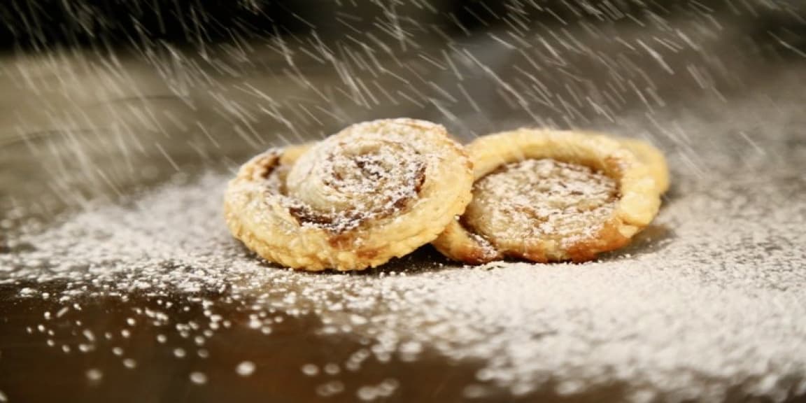 Cinnamon puff pastry