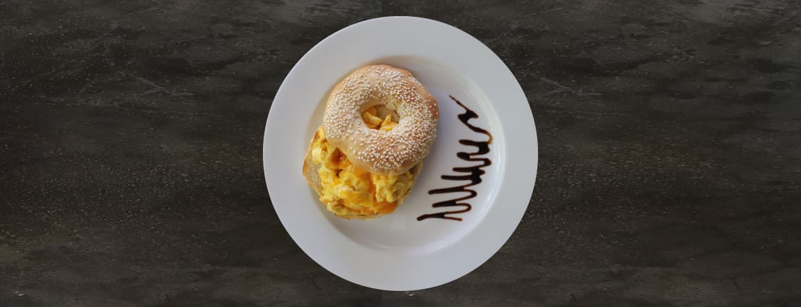 Egg & cheese bagel
